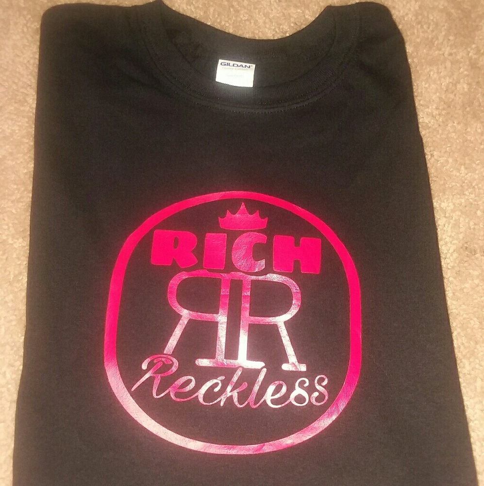 RICH & RECKLESS T-SHIRT👕🤗